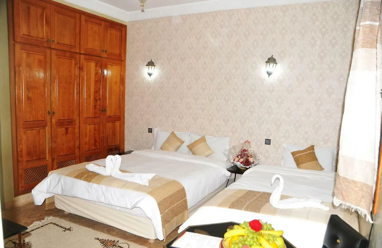 Riad Mhidou Ouled Jelal 3*,