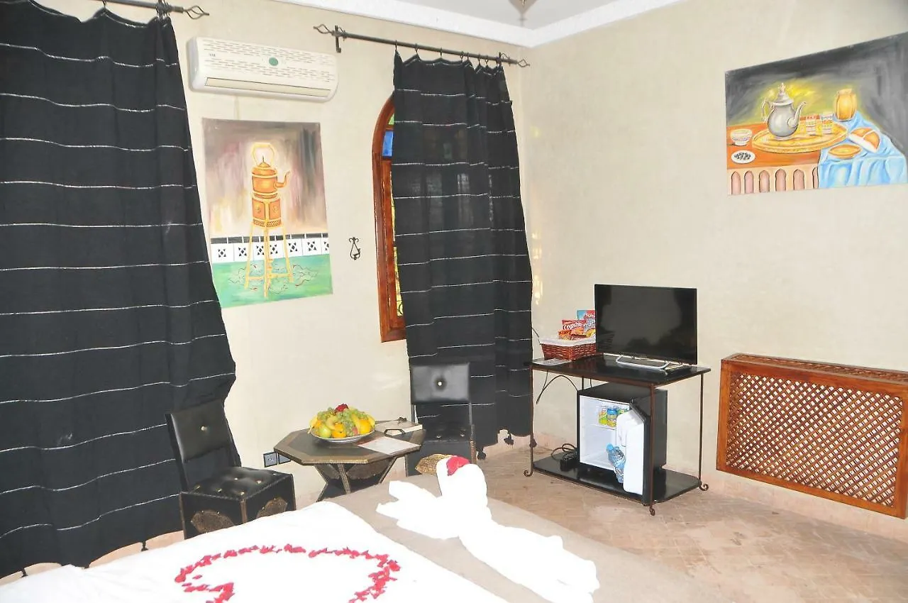 Riad Mhidou Ouled Jelal Guest house